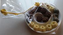 شوكولاتة العيد مصدر رزق للشابة المقدسية نور أبو الليل